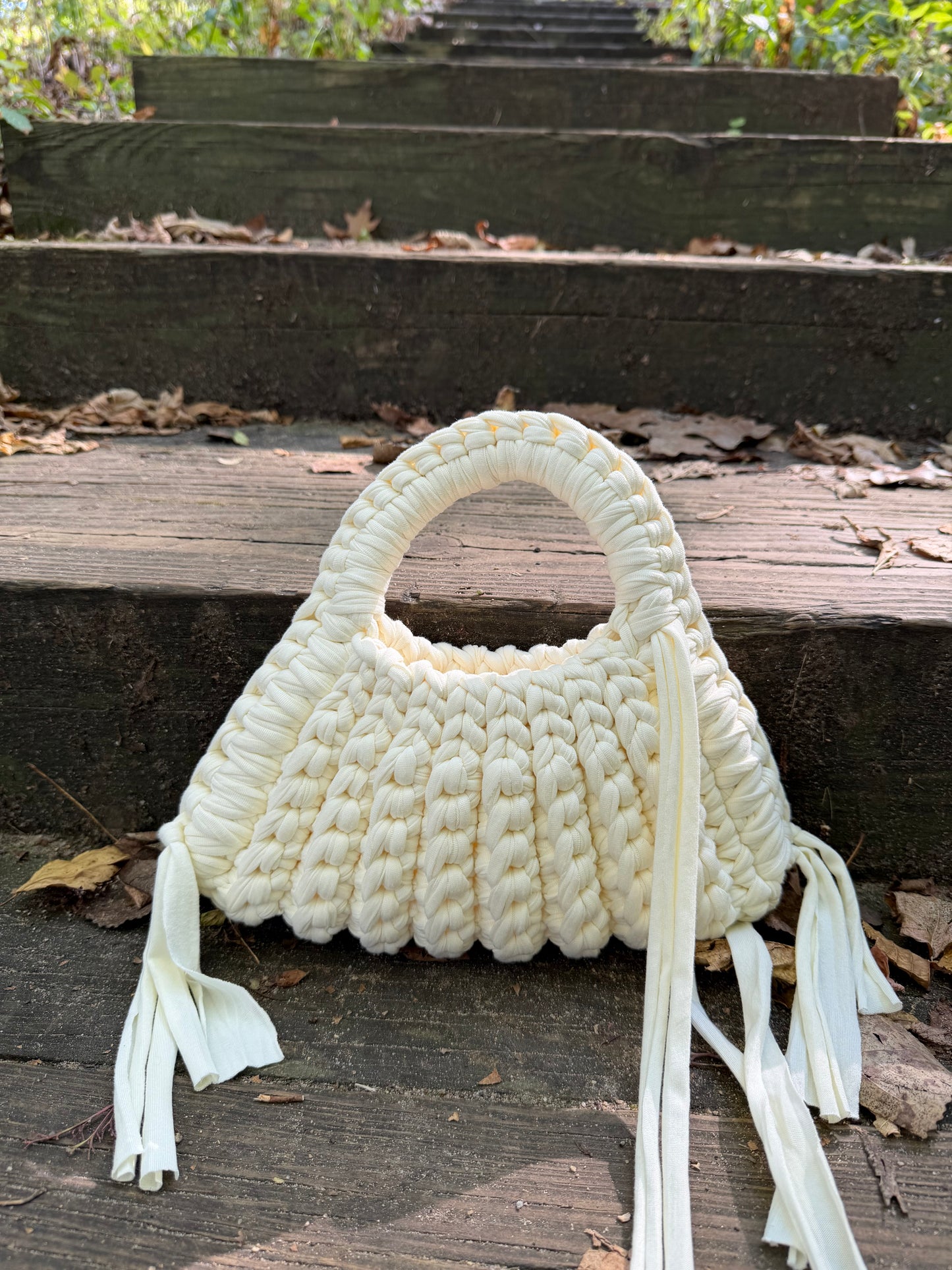CLEO Handbag - Milky white