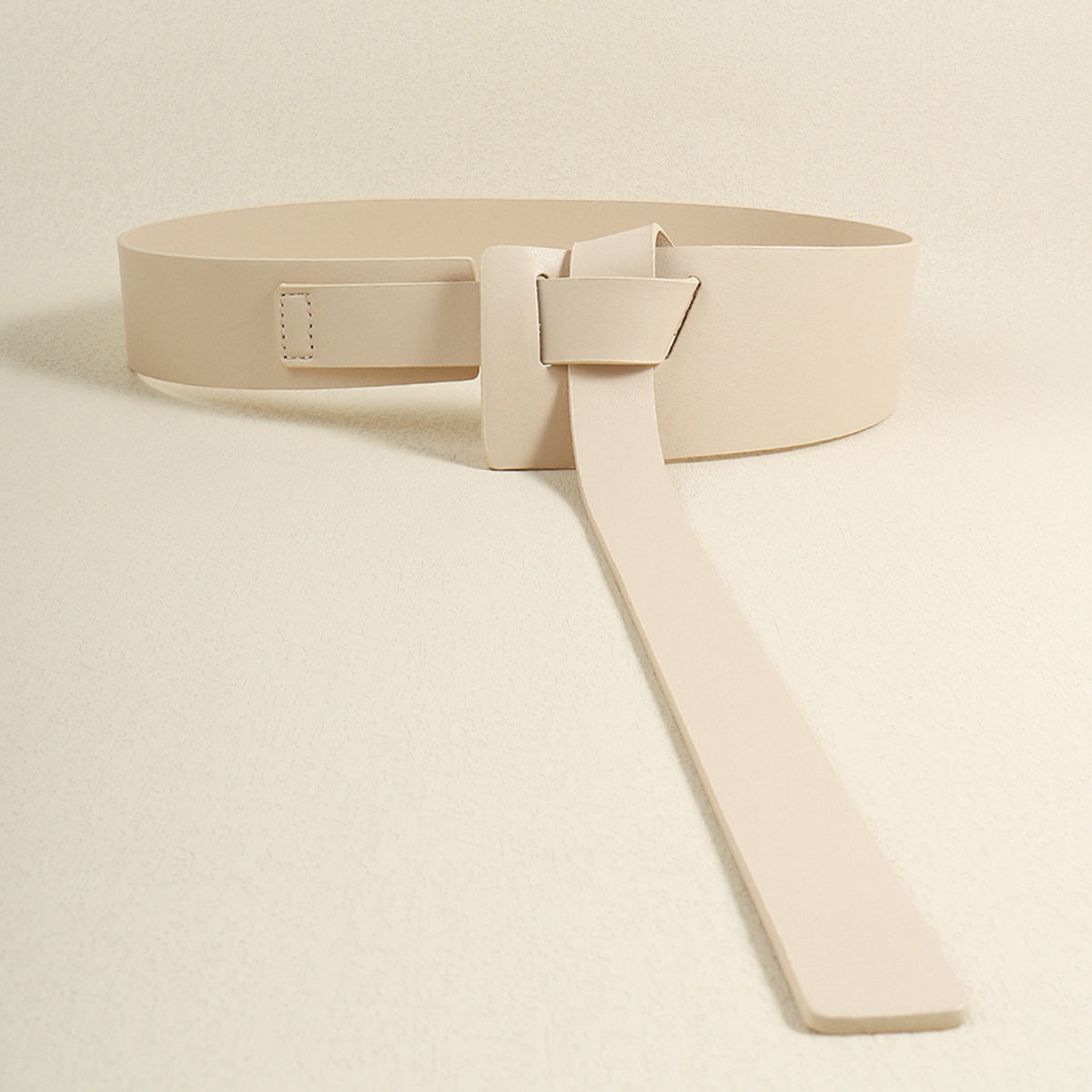 Knot Detail Leather Belt
