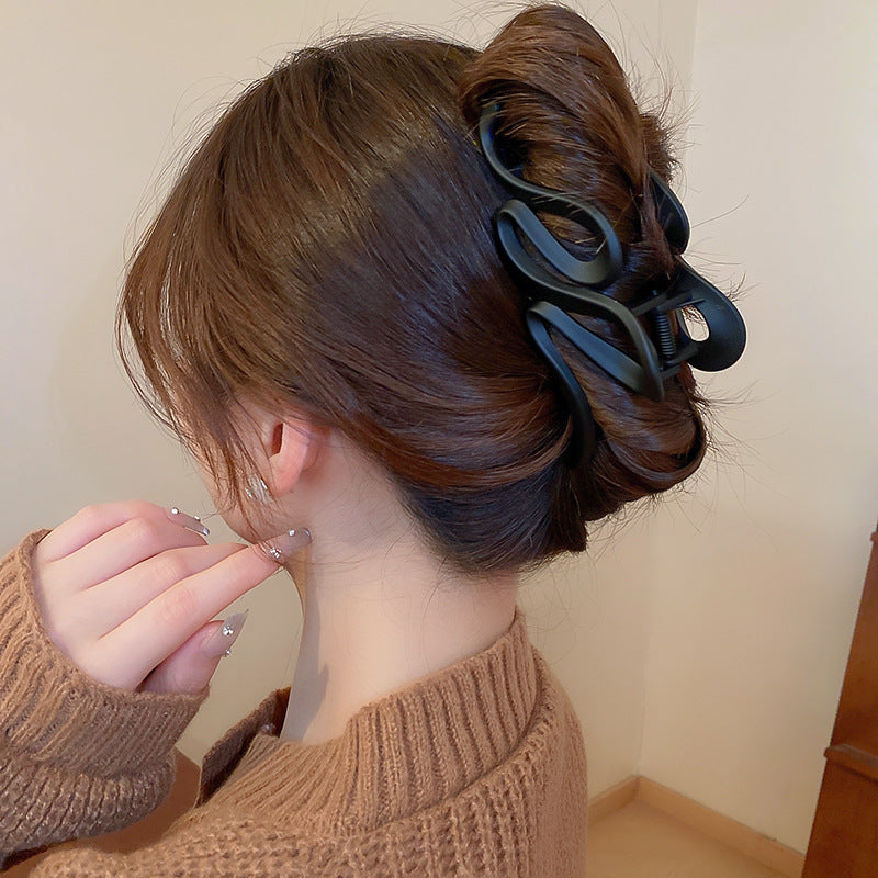 Wavy Hair Claw Clip