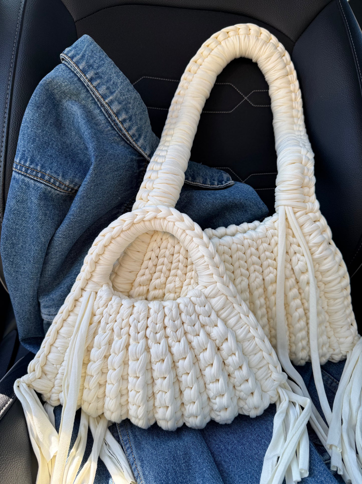 CLEO Handbag - Milky white