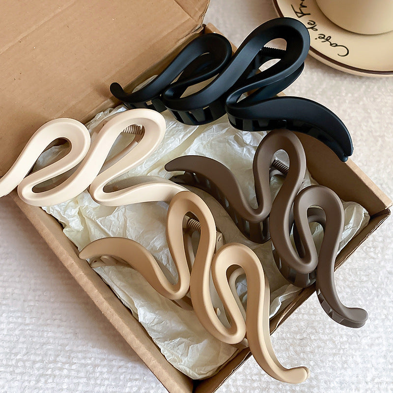 Wavy Hair Claw Clip