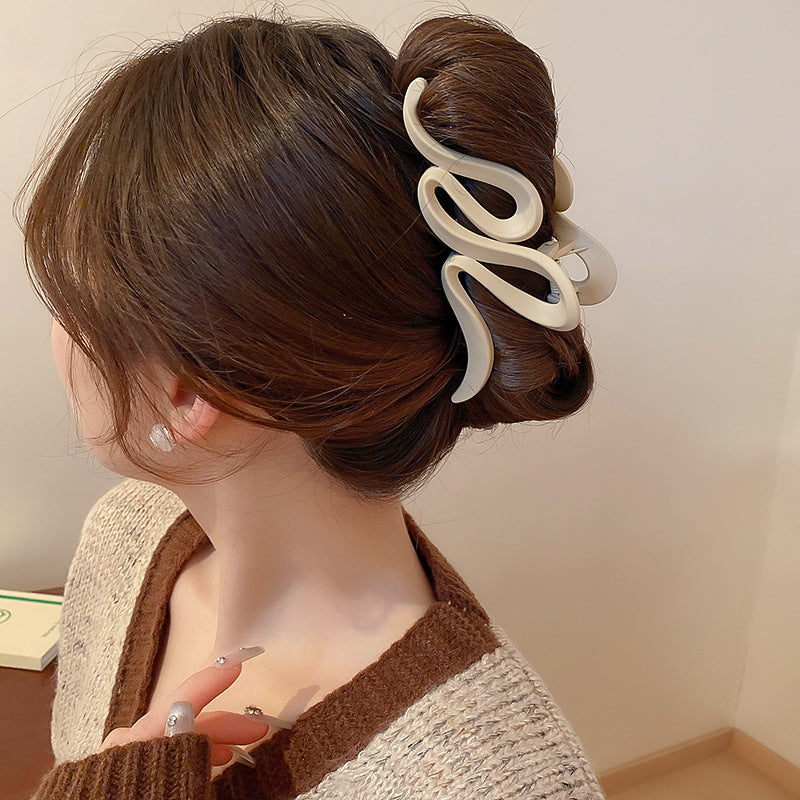 Wavy Hair Claw Clip