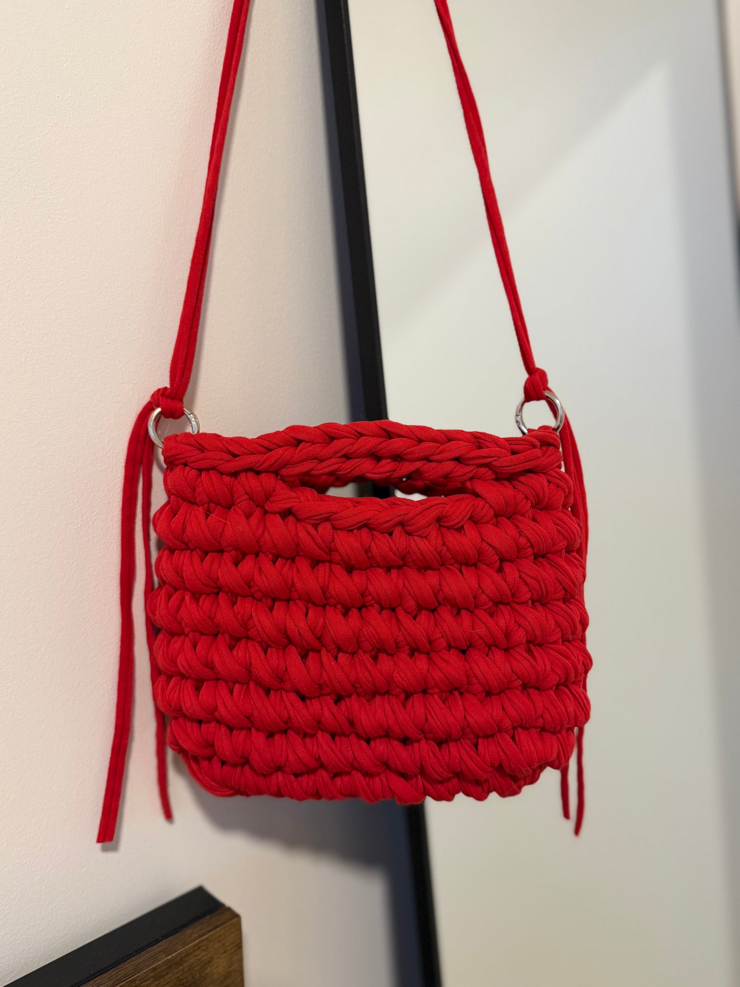 CLUTCH Bag in Red