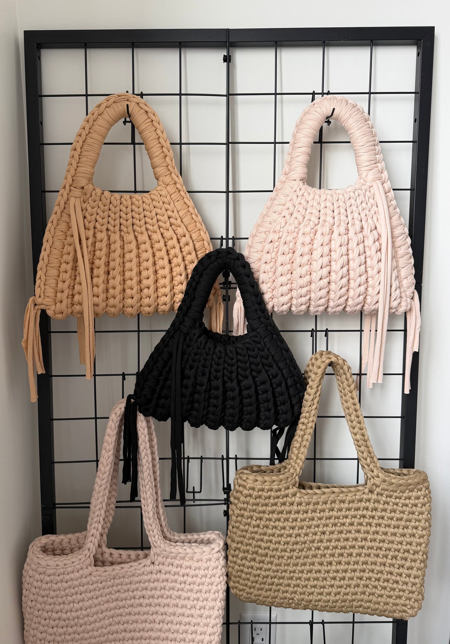 CLEO Handbag - Beige