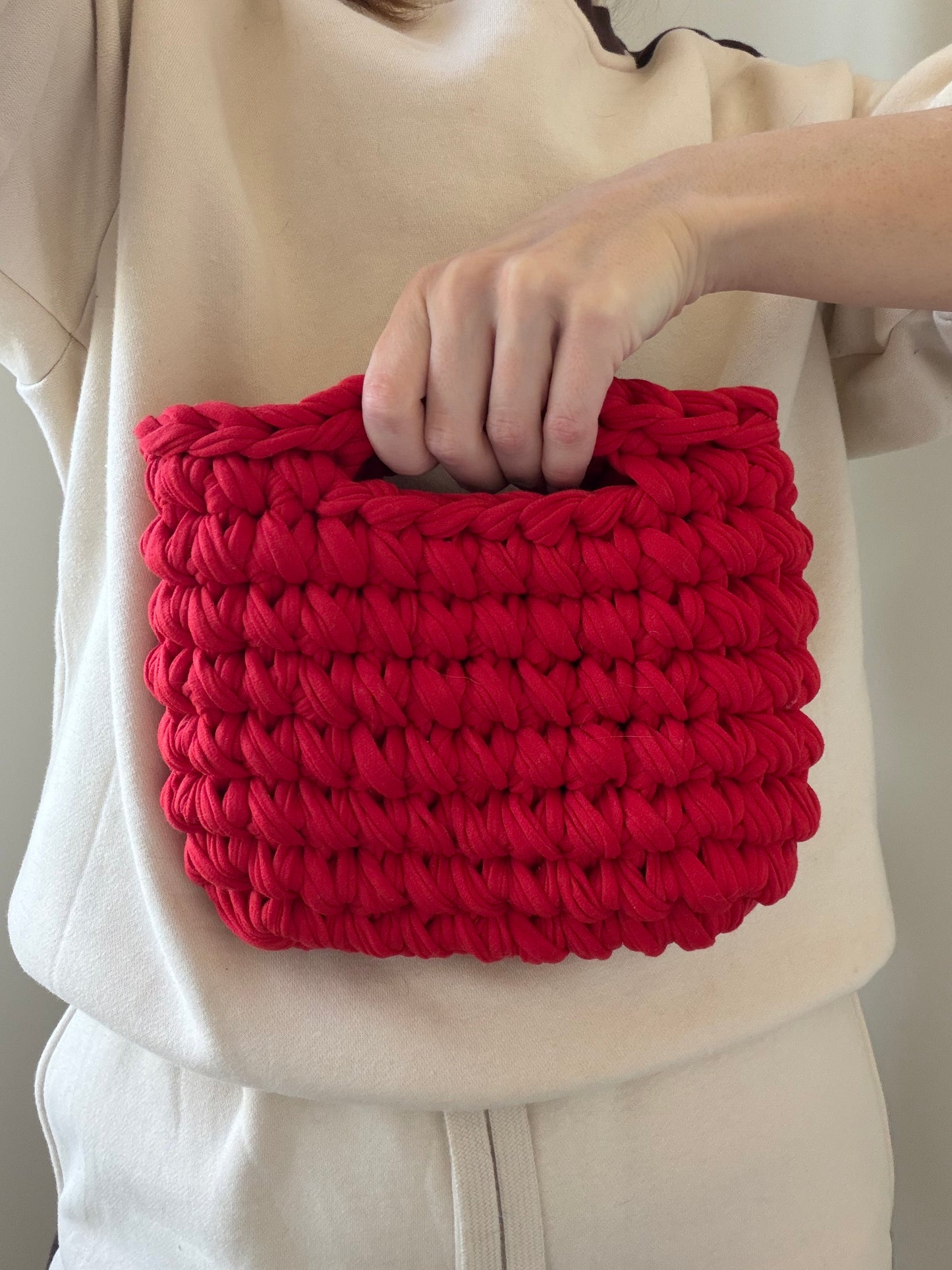 CLUTCH Bag in Red