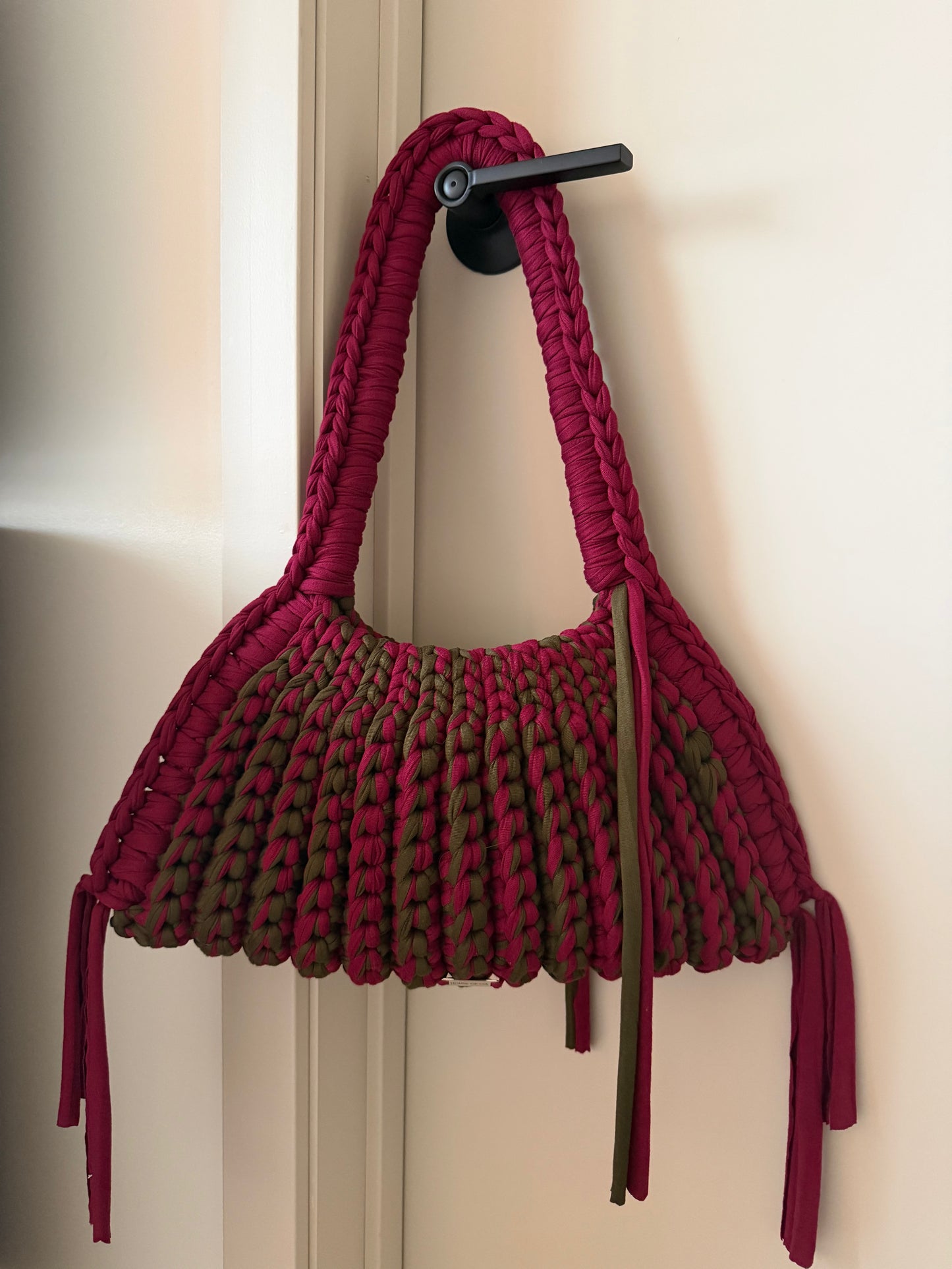CLEO Shoulder Bag - Loose Ends